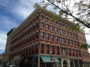 The Wauregan in Norwich, CT - Foto de edificio - Building Photo