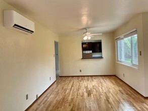 8157 Basswood Way in Citrus Heights, CA - Building Photo - Building Photo