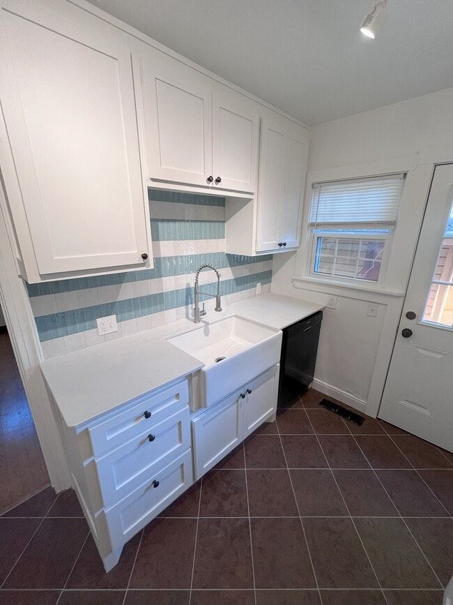 property at 1501 NW 18th St