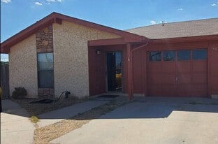 5112 Shadylane Dr in Midland, TX - Building Photo