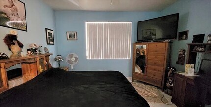 7617 Adornment Ct in Las Vegas, NV - Building Photo - Building Photo