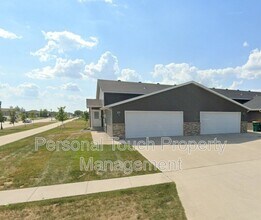 2580 5th St W in West Fargo, ND - Building Photo - Building Photo