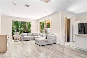 21671 NE 34th Pl in Aventura, FL - Building Photo - Building Photo