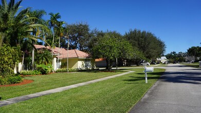 12629 Buckland St in Wellington, FL - Building Photo - Building Photo