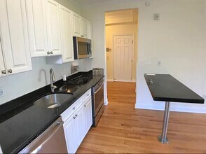 75 Langdon St, Unit 65-2 in Cambridge, MA - Building Photo - Building Photo