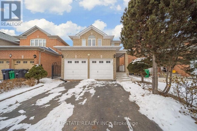 property at 46 Velvet Grass Ln