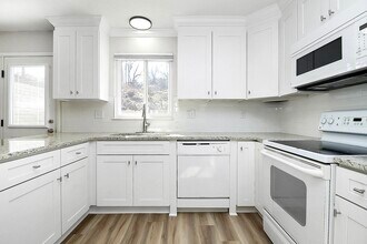 1524 Waybridge Ln in Charlotte, NC - Building Photo - Building Photo