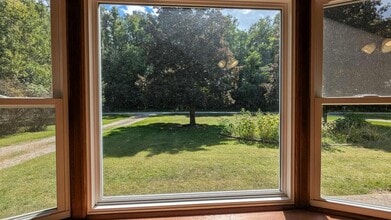 9298 Arbela Rd in Millington, MI - Building Photo - Building Photo
