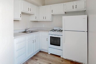 Takoma Towers in Takoma Park, MD - Building Photo - Building Photo