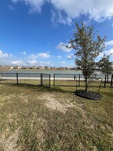 3102 Secret Lagoon Ln in La Marque, TX - Foto de edificio - Building Photo