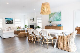 20 Sunshine Rd in Shelter Island, NY - Foto de edificio - Building Photo