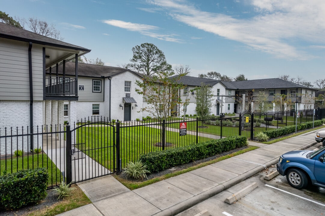 Abode Living at League Colony in League City, TX - Foto de edificio