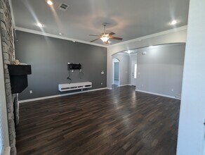 4360 W Wales Dr in Fayetteville, AR - Building Photo - Building Photo