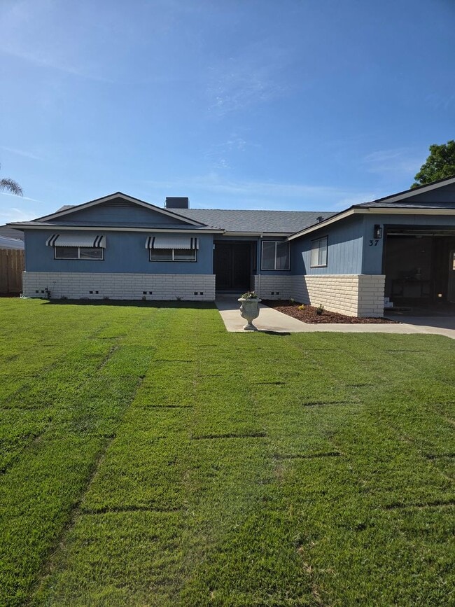 property at 37 S Olive St