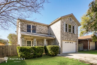 15635 Legend Springs Dr in San Antonio, TX - Building Photo - Building Photo