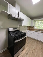 3040 Remington St in East Point, GA - Building Photo - Building Photo