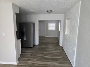 1413 NW 19th Ct in Ocala, FL - Building Photo - Building Photo