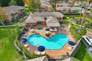 Mira Bella in Bermuda Dunes, CA - Building Photo