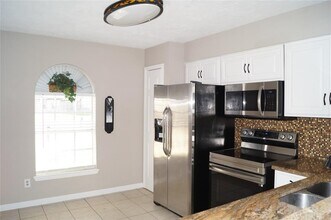 1804 Flamingo Dr in League City, TX - Building Photo - Building Photo