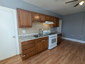 1273 Broadway in Watervliet, NY - Building Photo - Building Photo