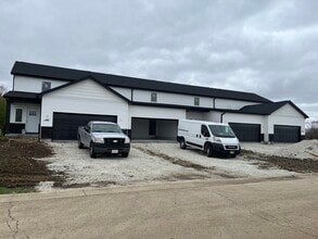 1321 Sioux Turn in Kankakee, IL - Building Photo - Building Photo