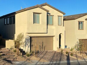 11544 Observation Point Ave in Las Vegas, NV - Building Photo - Building Photo