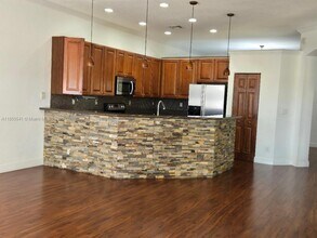 19436 S Whitewater Ave in Weston, FL - Building Photo - Building Photo