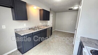 425 NW 120th St in Oklahoma City, OK - Building Photo - Building Photo