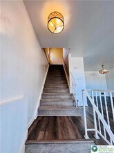 235 Vista Dr, Unit 310-204 in Easton, PA - Building Photo - Building Photo