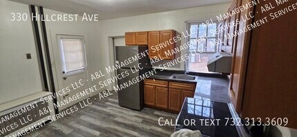 330 Hillcrest Ave in Trenton, NJ - Building Photo - Building Photo