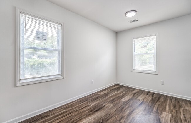 property at 405 W Brooks Rd