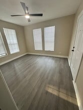 1338 Alametos in San Antonio, TX - Building Photo - Building Photo