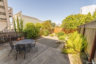 3032 Pierce St in San Francisco, CA - Building Photo - Building Photo