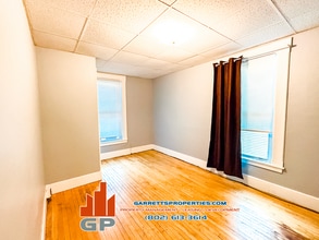 386 N Main St, Unit 5 in Barre, VT - Building Photo - Building Photo