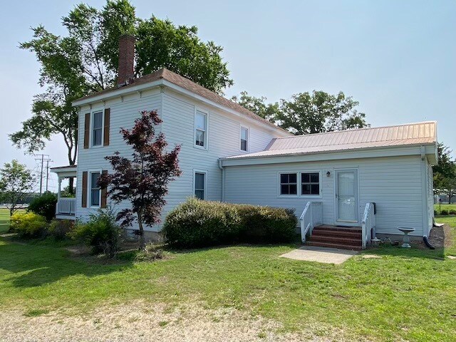 102 Northview Dr in Lawrenceville, VA - Building Photo - Building Photo