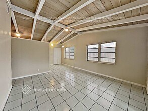 1275 SW 28th Rd in Fort Lauderdale, FL - Building Photo - Building Photo
