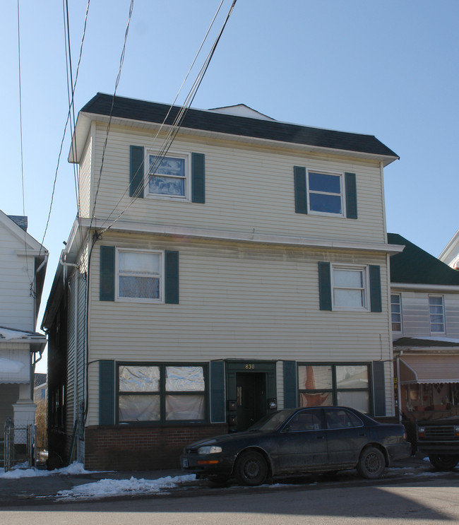 830 N James St in Hazleton, PA - Building Photo - Building Photo