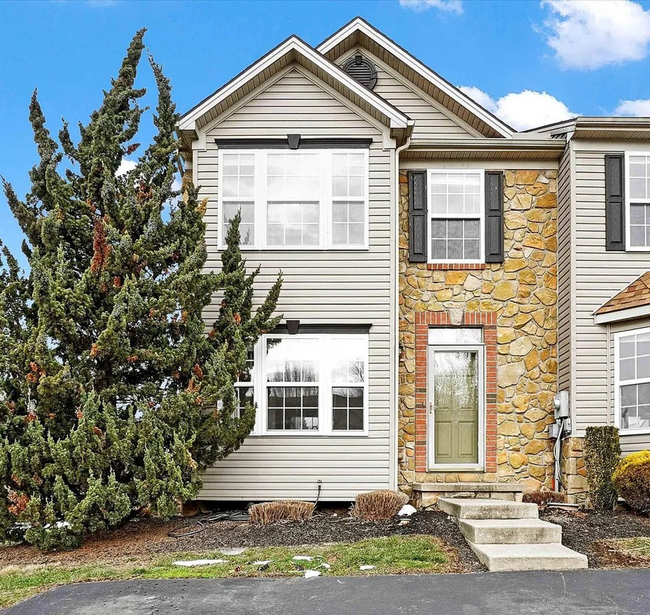 property at 139 E Beaver St