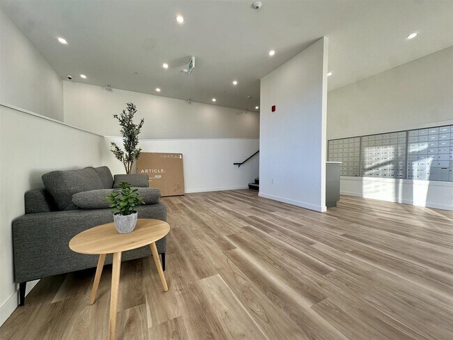 8509-8158 158 St in Surrey, BC - Building Photo - Building Photo