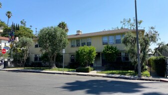 1858 N Kingsley Dr in Los Angeles, CA - Building Photo