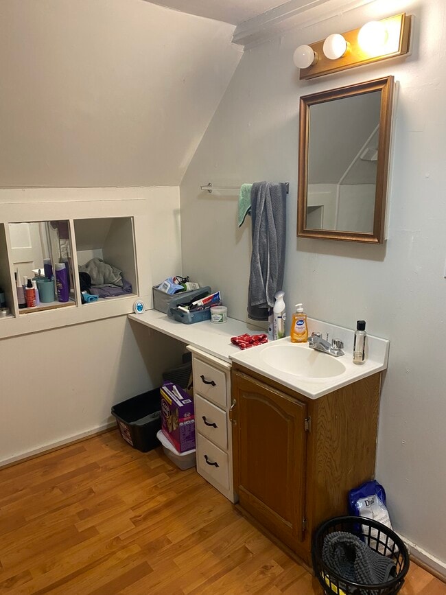 35 West University in Alfred, NY - Building Photo - Building Photo