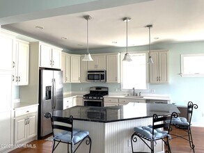 303 Central Ave in Point Pleasant Beach, NJ - Building Photo - Building Photo