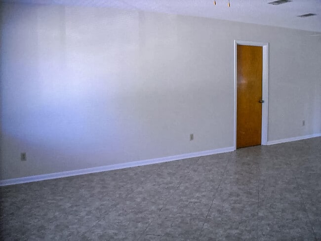 104 2nd Ave in Shalimar, FL - Building Photo - Building Photo