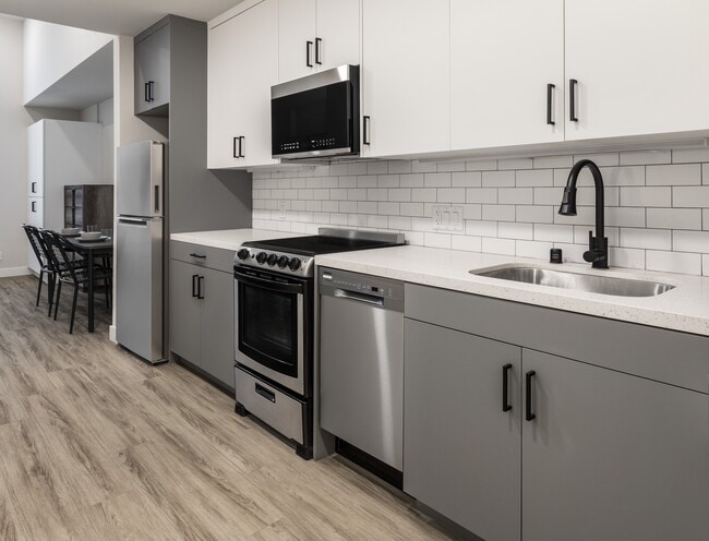 The Parkline in Los Angeles, CA - Building Photo - Building Photo