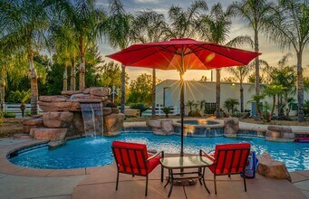 36312 Travis Ct in Temecula, CA - Foto de edificio - Building Photo
