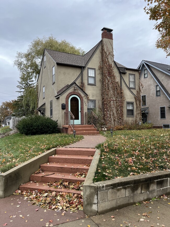 1400 S Main Ave in Sioux Falls, SD - Foto de edificio - Building Photo