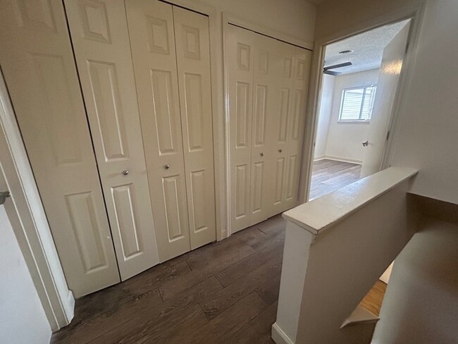 240 Jamil Rd in Columbia, SC - Building Photo - Building Photo