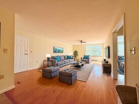 80 Main St in Ossipee, NH - Building Photo