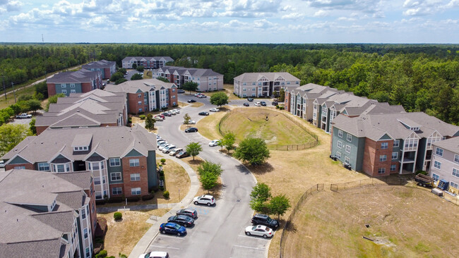 The Lakes at San Marcos Apartments