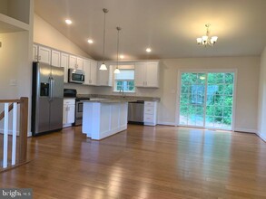 6911 Lunette Ln in Spotsylvania, VA - Building Photo - Building Photo